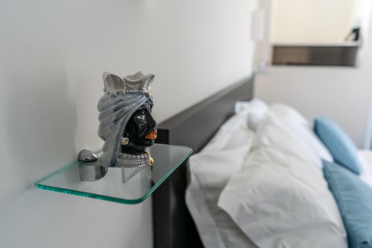 Marranzanu Rooms Santa Teresa Di Riva Eksteriør bilde